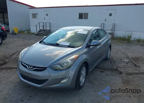 2012 Hyundai Elantra Gls (Ulsan Plant) z USA, uszkodzony, nr VIN KMHDH4AE5CU206743